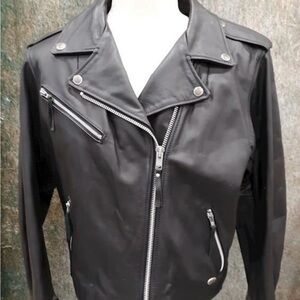 Harley-Davidson NWOT  Woman's Leather Jacket - Size XL